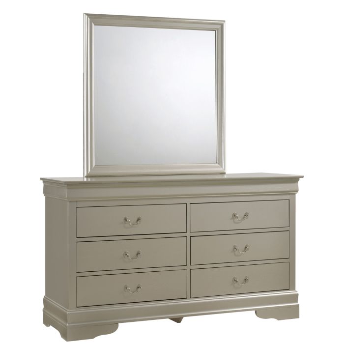 Louisphillipe Dresser, Silver Champagne