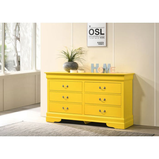 Louisphillipe Dresser, Yellow