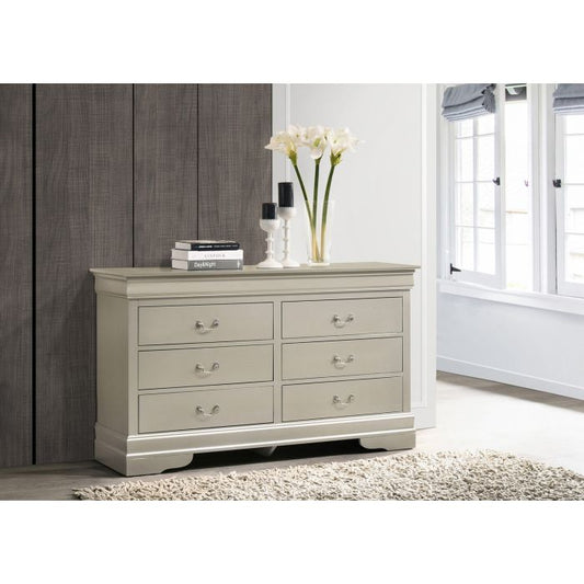 Louisphillipe Dresser, Silver Champagne